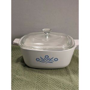 Vintage Corning Ware Blue Cornflower 1 1/2 qt with lid. P-1 1/2-B